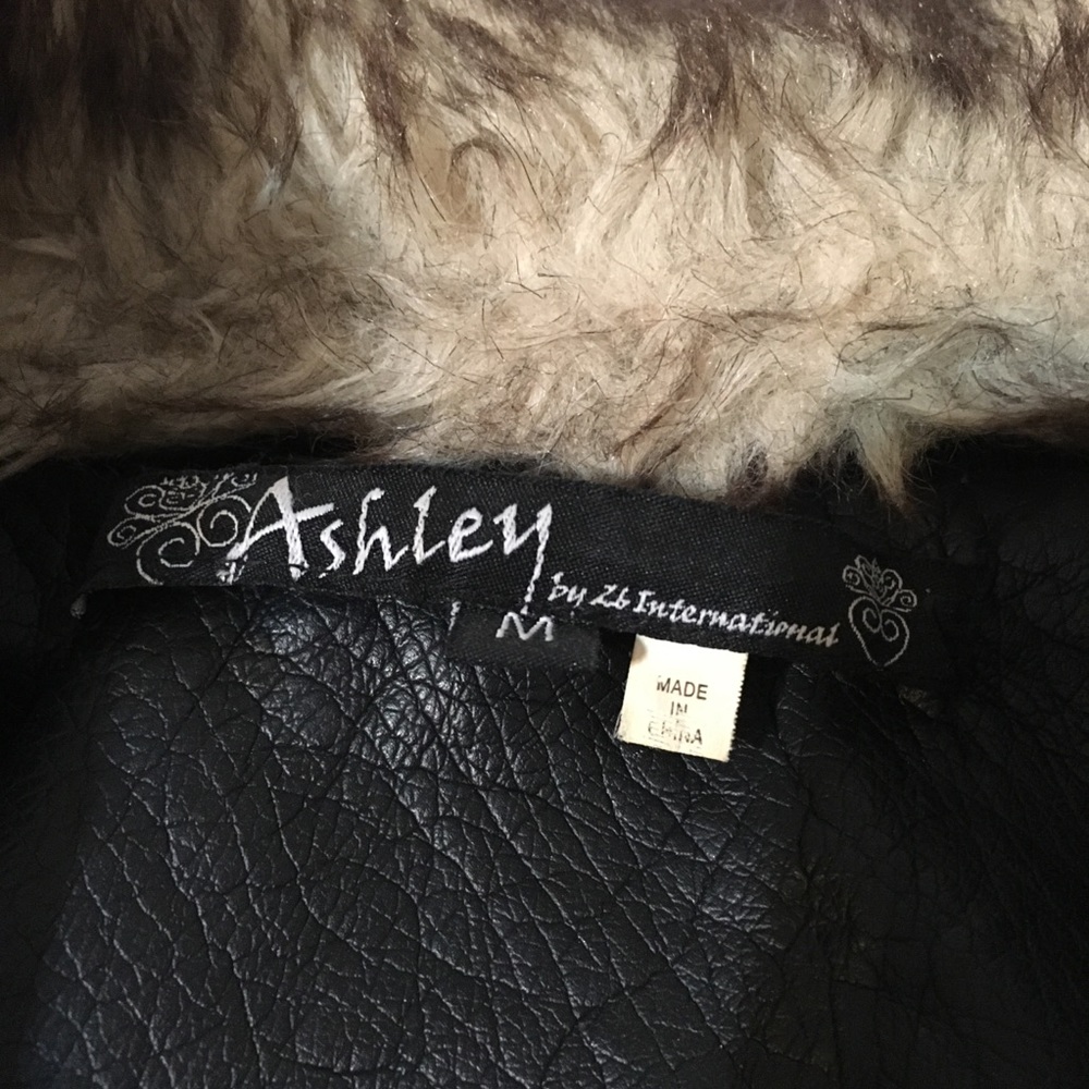 Jacket - Picture 2 of 5